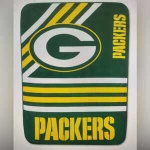 NFL Green Bay Packers Plush Throw Blanket